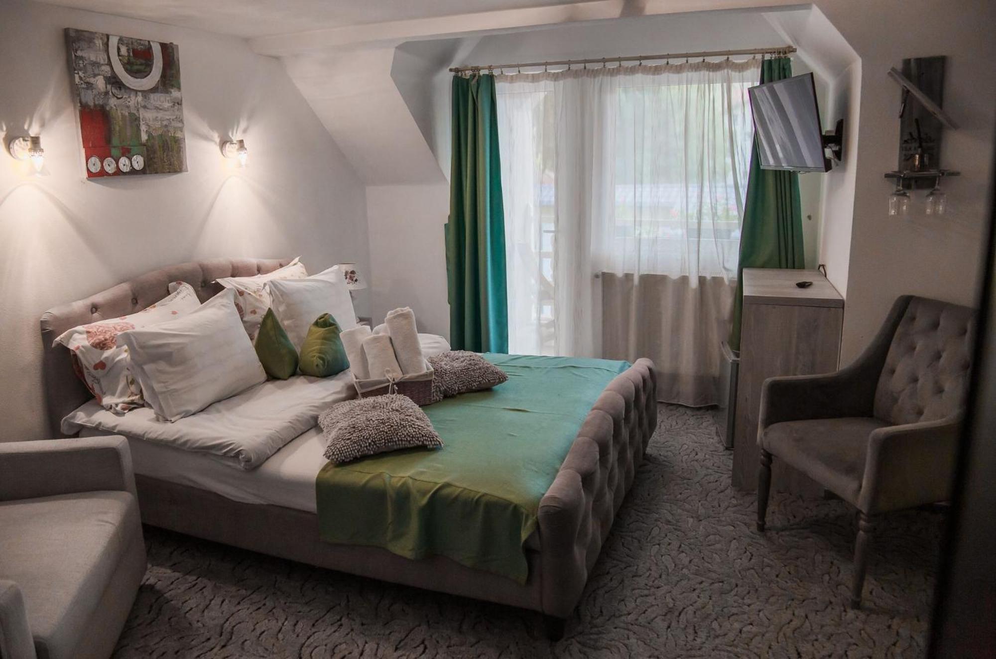 Anelisse Inn Moeciu De Sus Exterior foto